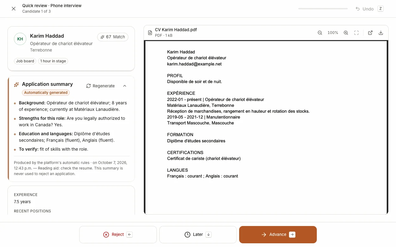 Quick review screen: application summary on the left, résumé on the right, Reject, Later and Advance buttons.
